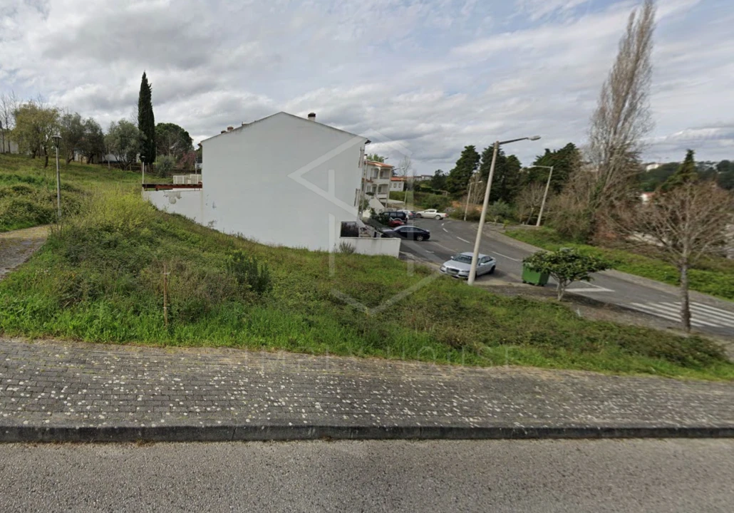 Terreno para Venda em Leiria, Pousos, Barreira e Cortes Foto 1