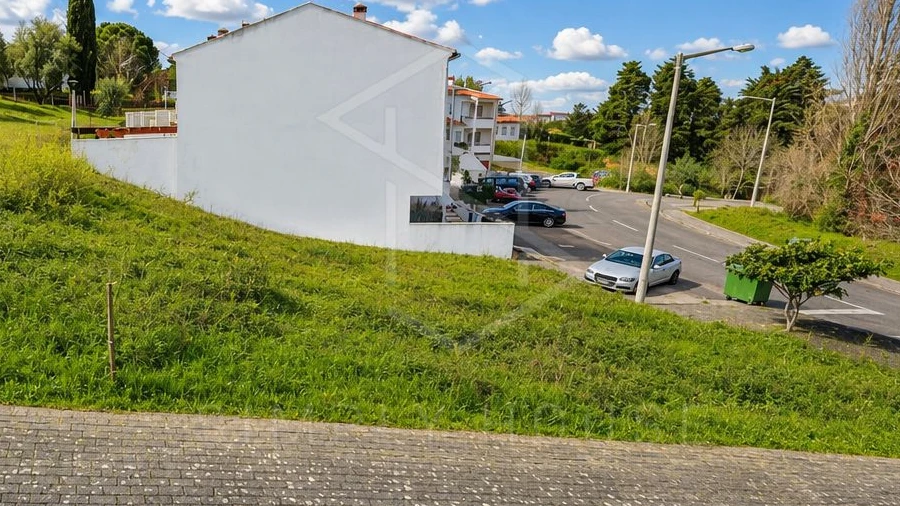 Terreno para Venda em Leiria, Pousos, Barreira e Cortes