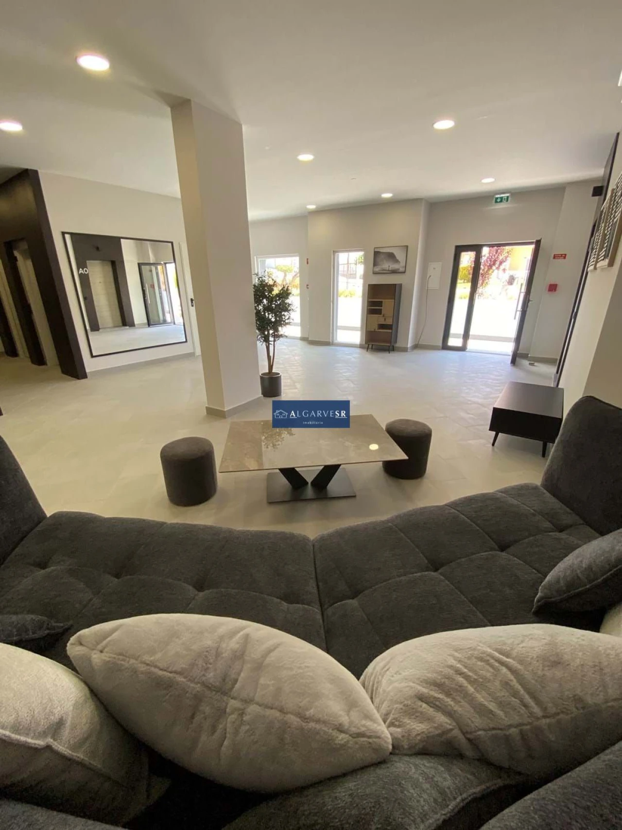 Apartamento T2 para Venda em Armação de Pera Foto 1