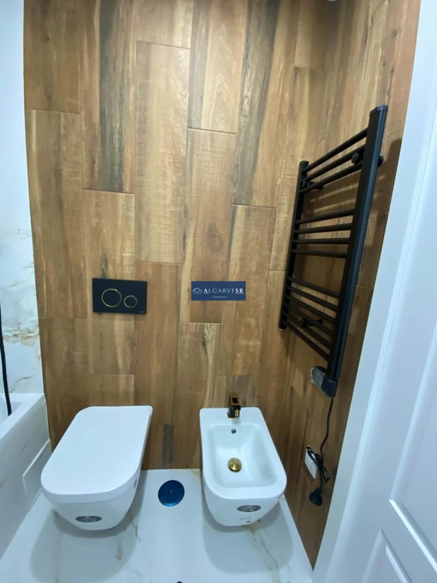 Apartamento T2 para Venda em Armação de Pera Foto 9
