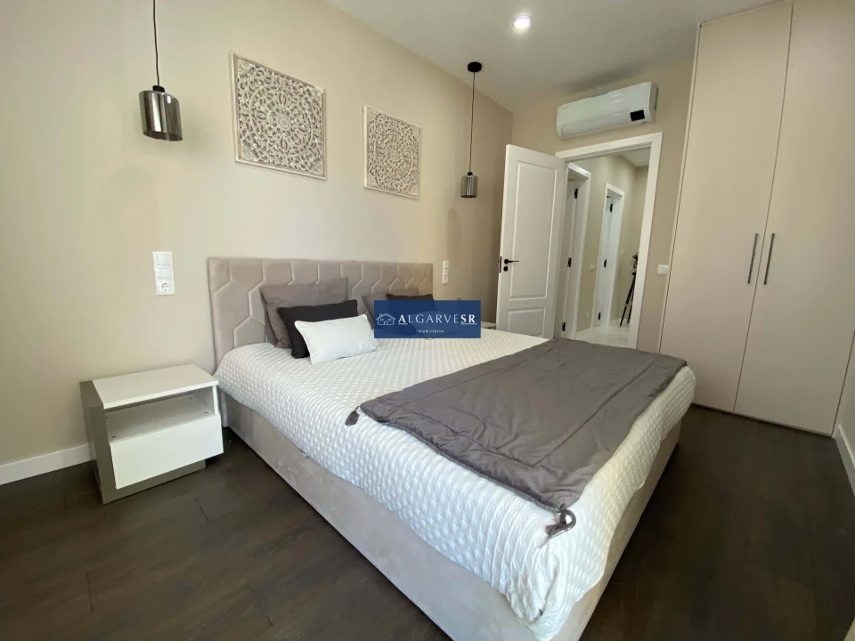 Apartamento T2 para Venda em Armação de Pera Foto 11
