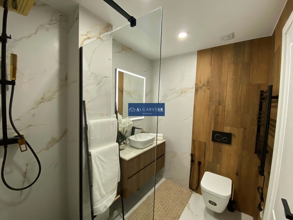 Apartamento T2 para Venda em Armação de Pera Foto 7