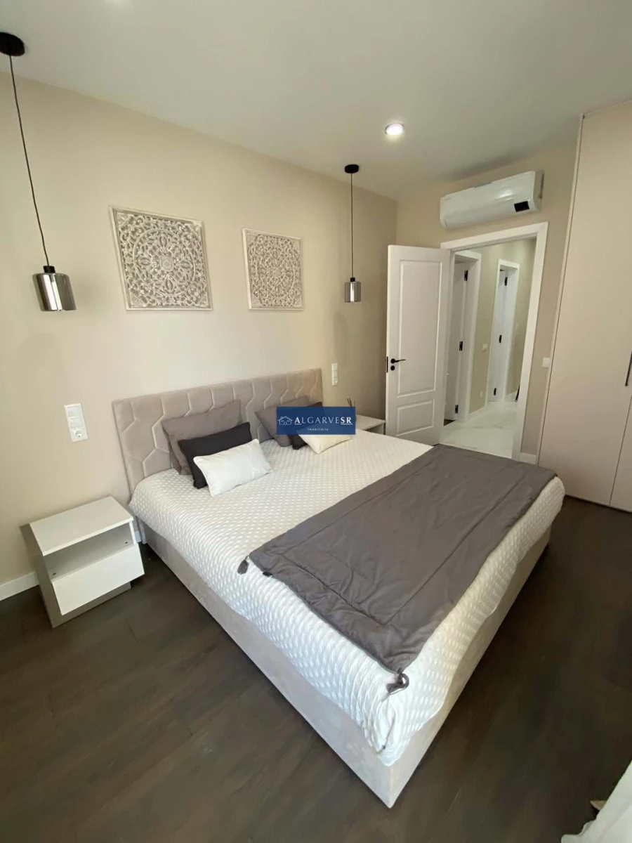 Apartamento T2 para Venda em Armação de Pera Foto 14
