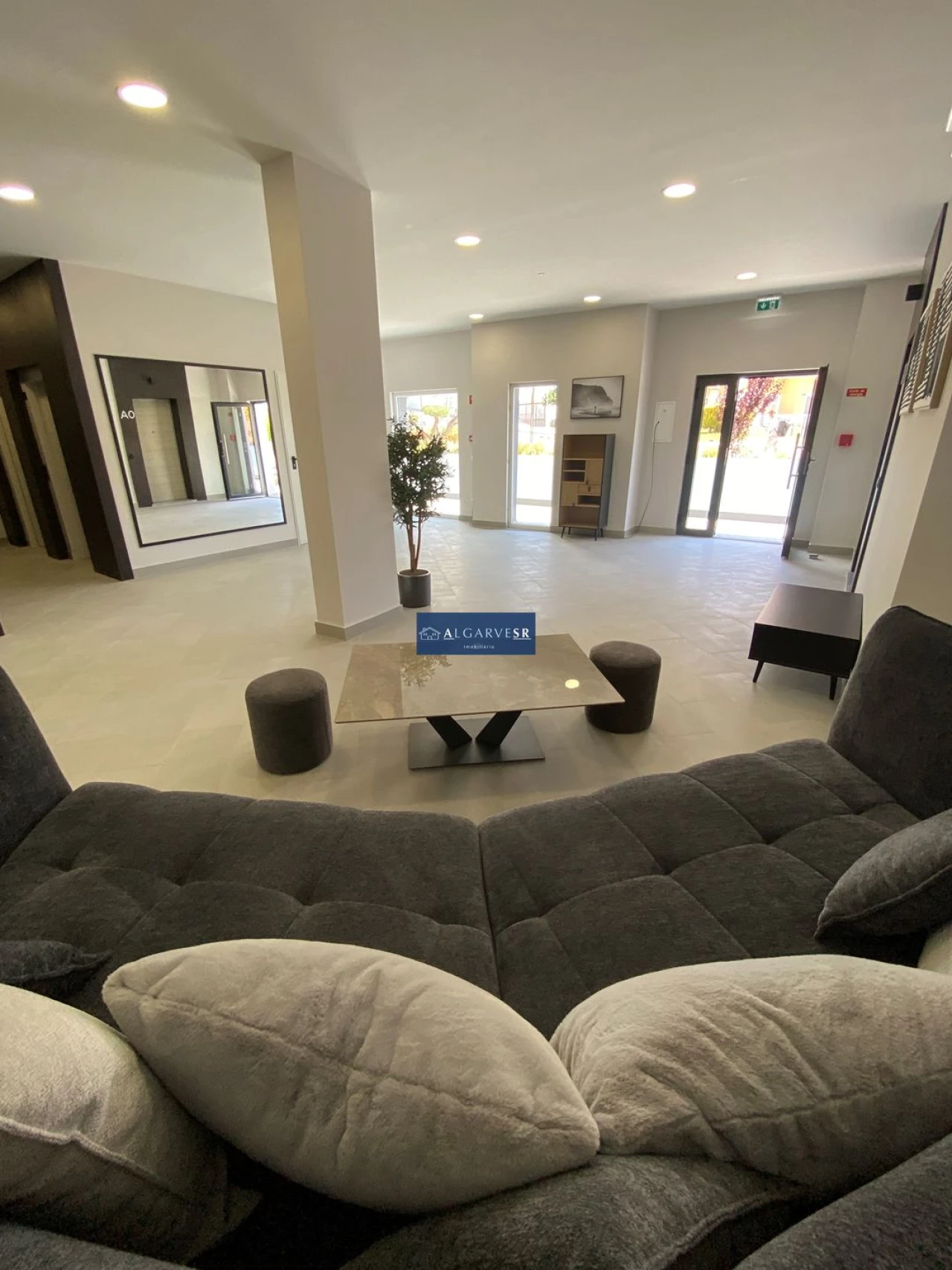 Apartamento T2 para Venda em Armação de Pera Foto 1