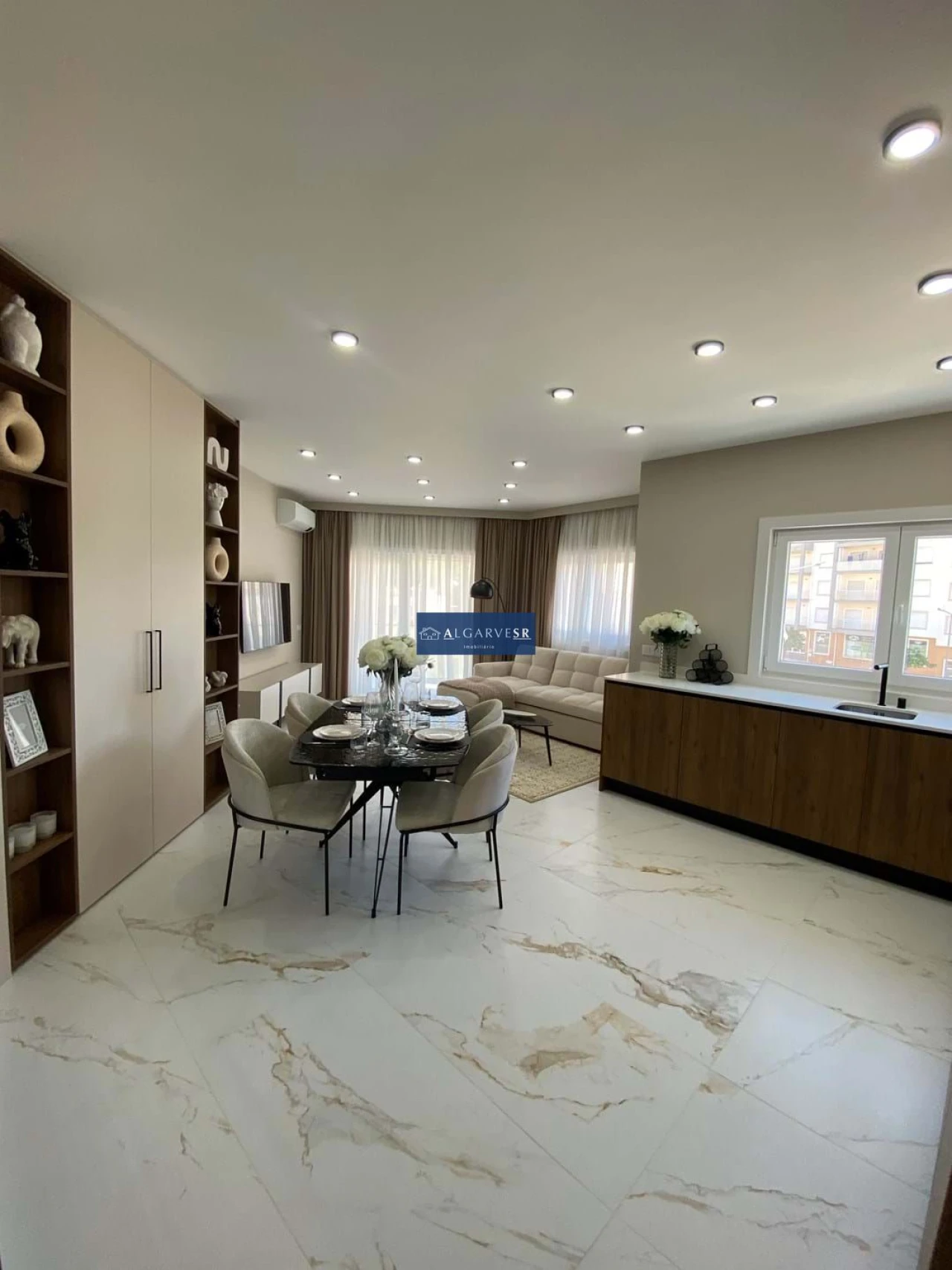 Apartamento T2 para Venda em Armação de Pera Foto 3