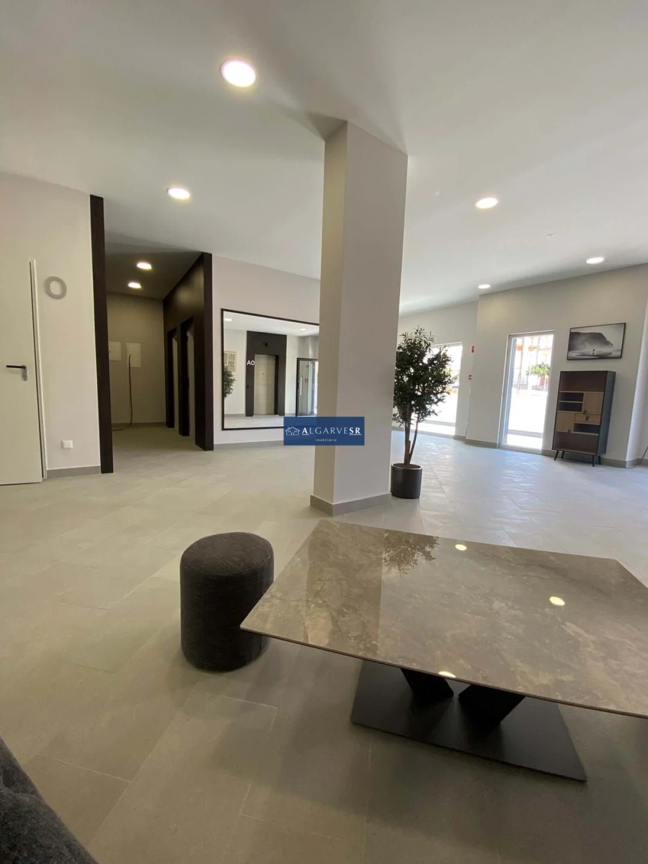Apartamento T2 para Venda em Armação de Pera Foto 1