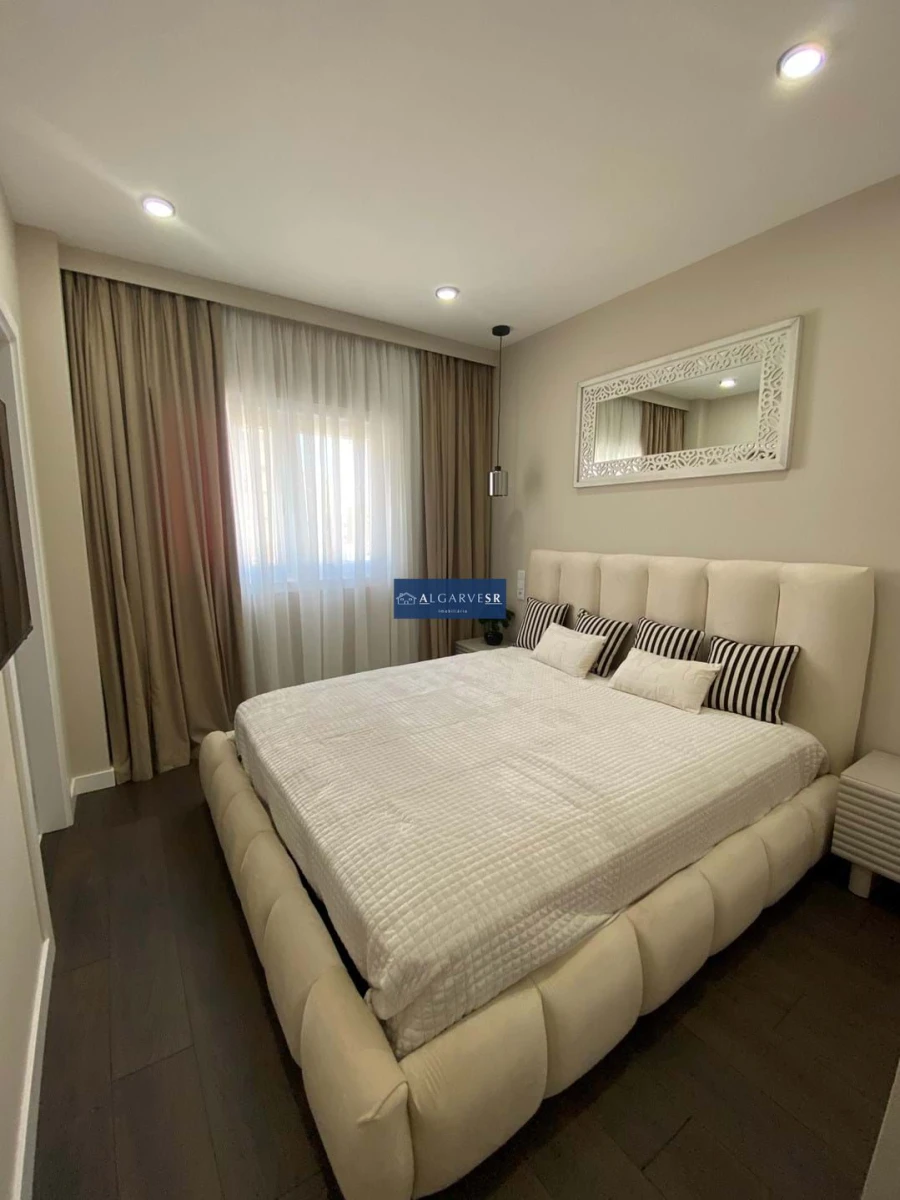 Apartamento T2 para Venda em Armação de Pera Foto 10