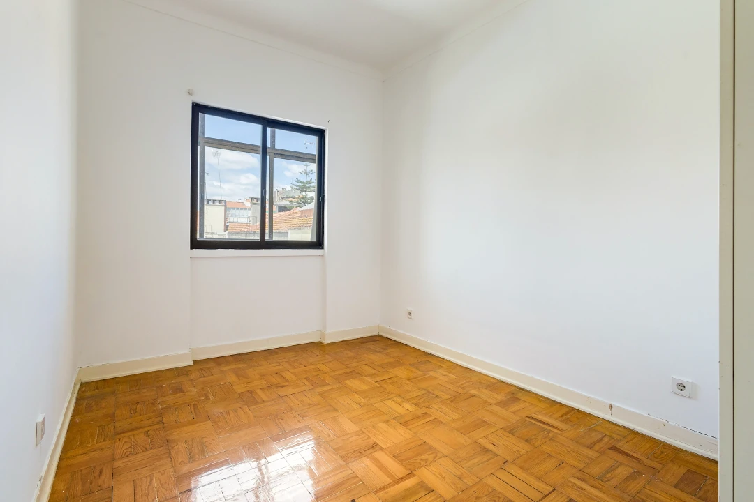 Apartamento T1 para Arrendamento em Alhandra, São João dos Montes e Calhandriz Foto 15