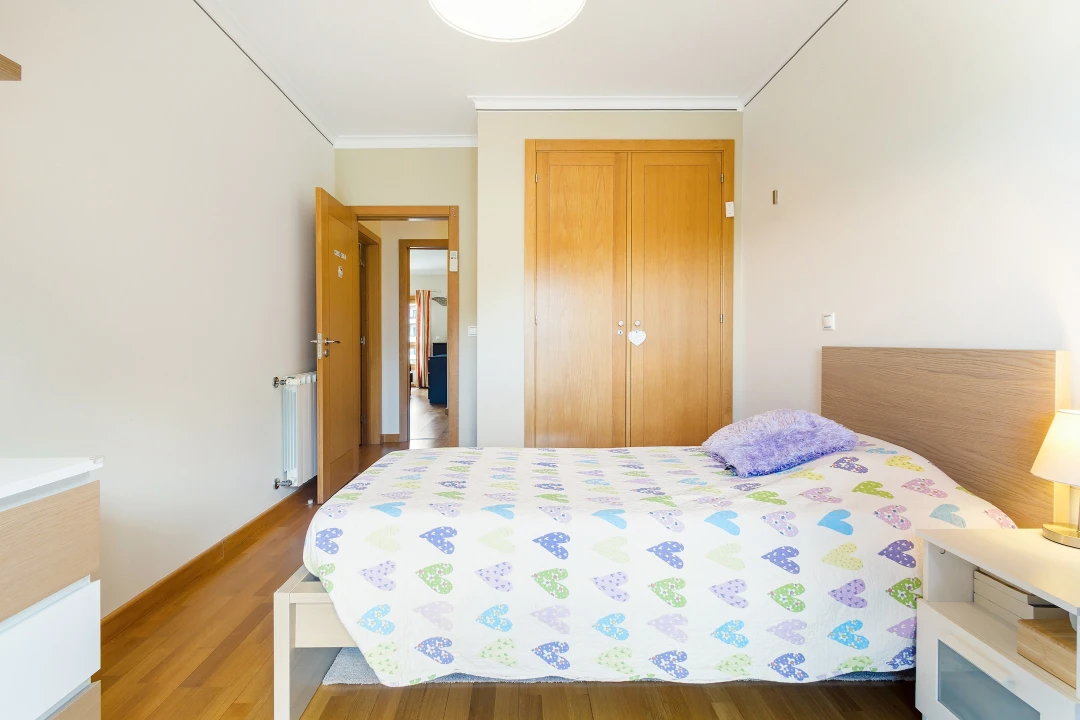 Apartamento T4 para Venda em Santo António dos Cavaleiros e Frielas Foto 16