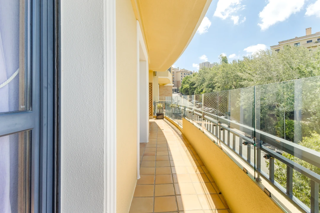 Apartamento T4 para Venda em Santo António dos Cavaleiros e Frielas Foto 4
