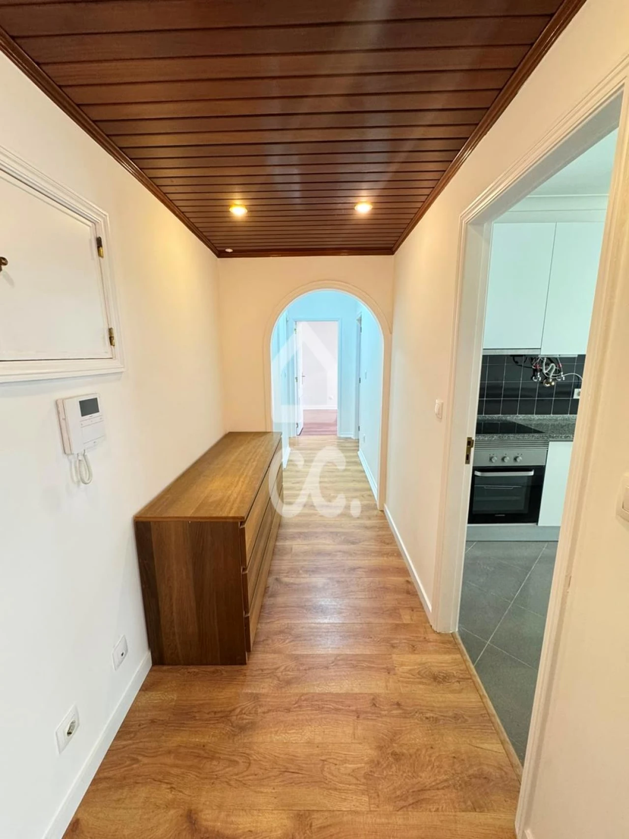 Apartamento T2 para Arrendamento em Loures Foto 9