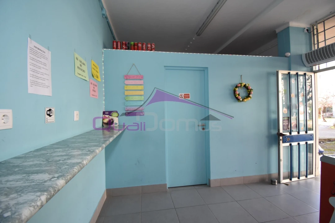 Loja para Cedência de Quotas em Vila Nova da Barquinha Foto 5