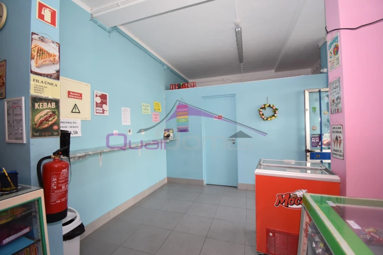 Loja para Cedência de Quotas em Vila Nova da Barquinha Foto 4