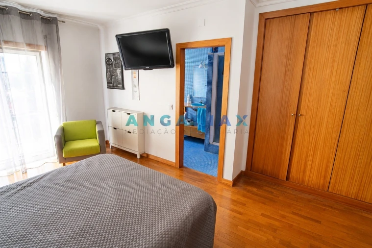 Apartamento T3 para Venda em Batalha Foto 4