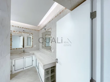 Moradia T1 para Venda em Funchal (Santa Maria Maior)