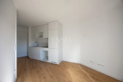 Apartamento T1 para Venda em Paranhos