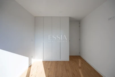 Apartamento T1 para Venda em Paranhos