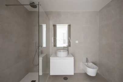 Apartamento T1 para Venda em Paranhos