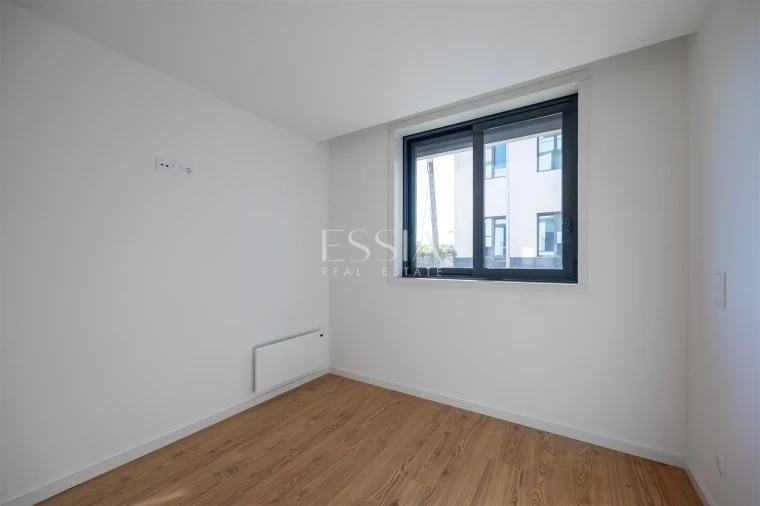 Apartamento T1 para Venda em Paranhos Foto 14