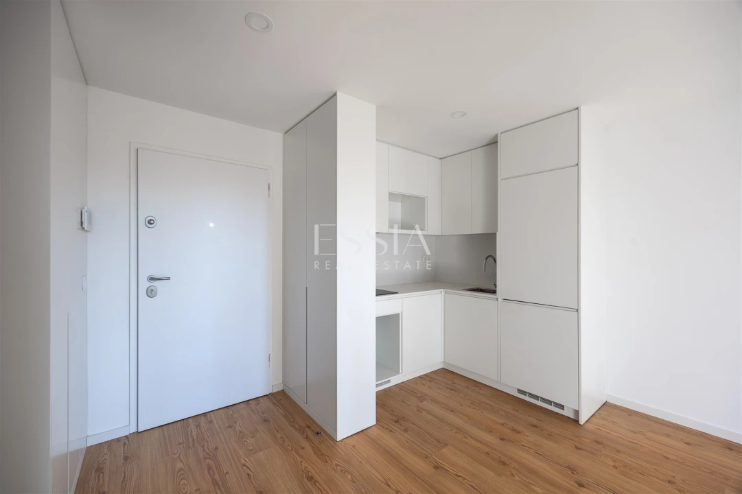 Apartamento T1 para Venda em Paranhos Foto 5