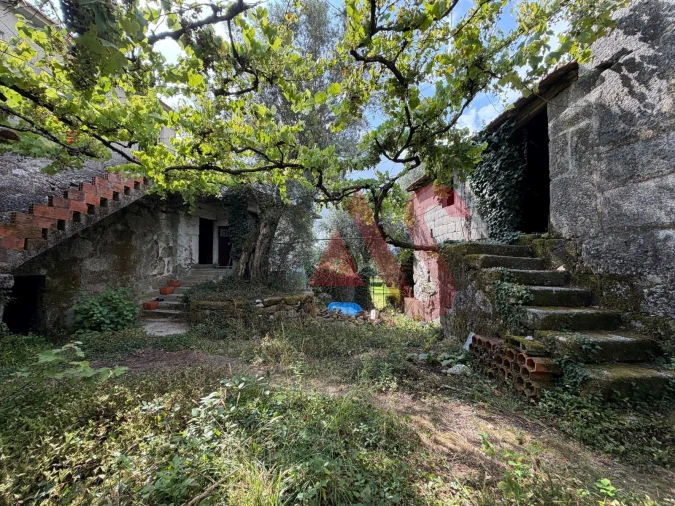 Moradia T0 para Venda em Estorãos Foto 28