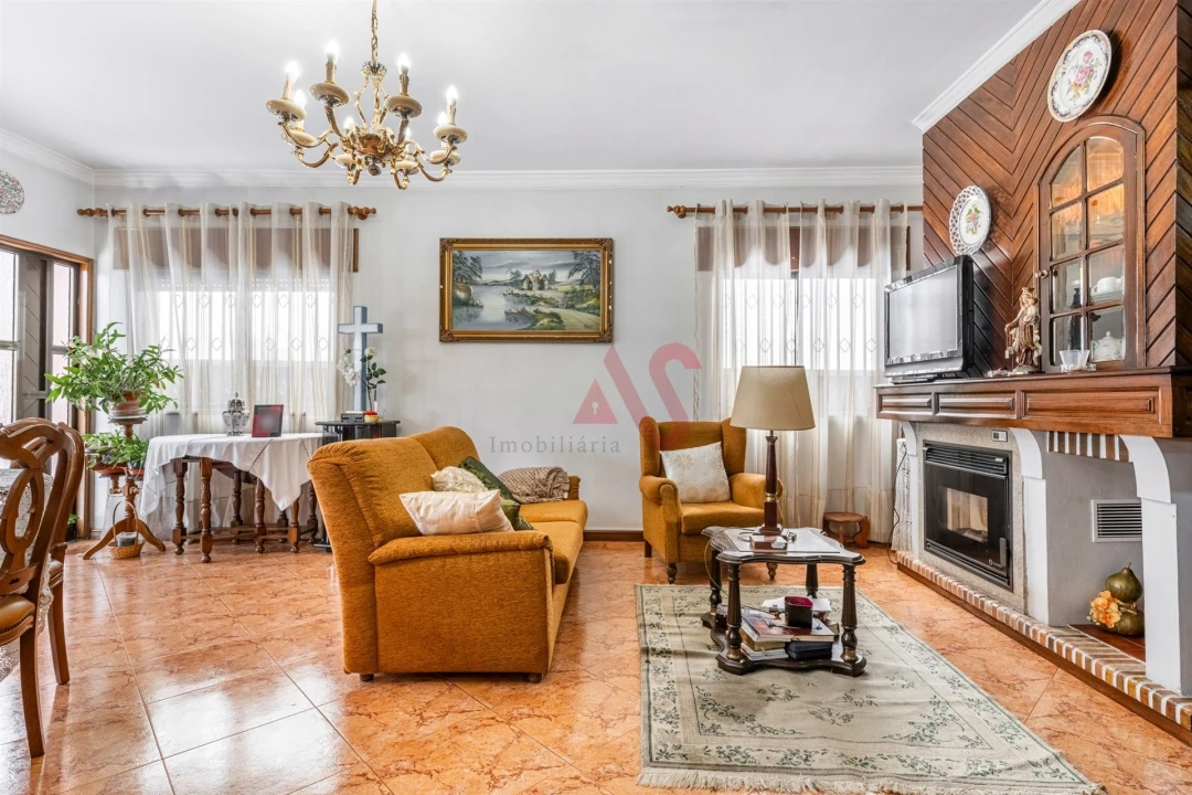 Moradia T3 para Venda em Margaride, Várzea, Lagares, Varziela, Moure Foto 12