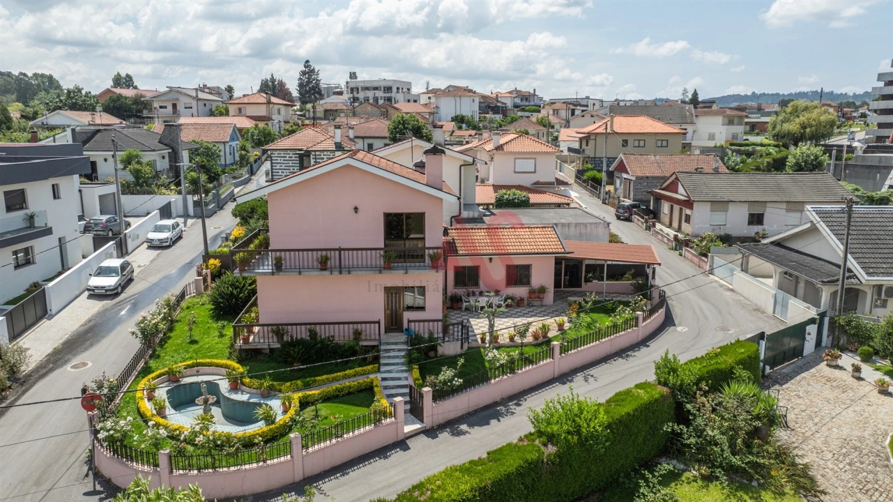 Moradia T3 para Venda em Margaride, Várzea, Lagares, Varziela, Moure Foto 4