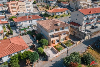 Moradia T3 para Venda em Arões (São Romão)