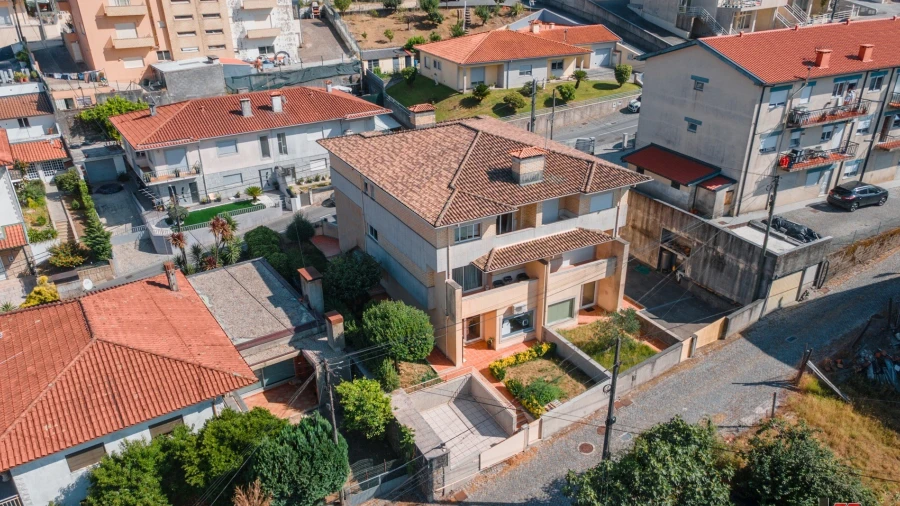 Moradia T3 para Venda em Arões (São Romão)