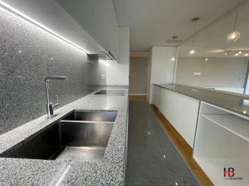 Apartamento T3 para Venda em Canidelo