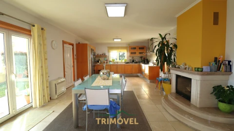 Moradia T3 para Venda em O. Azeméis, Riba-Ul, Ul, Macinhata Seixa, Madail