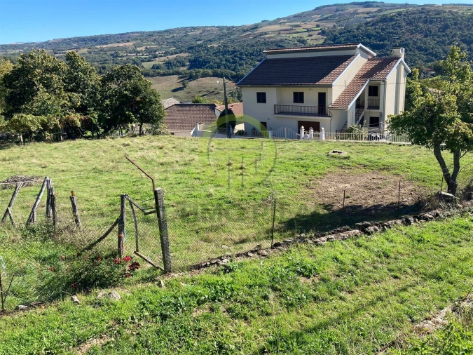 Moradia T2 para Venda em Paço Foto 8
