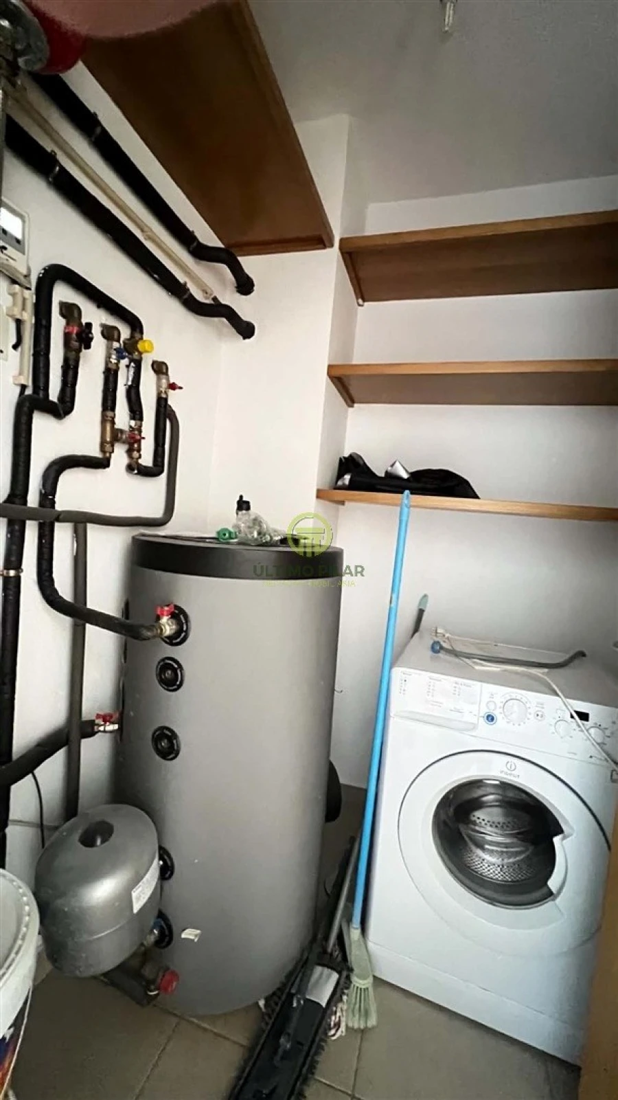 Apartamento T2 para Venda em Sé, Santa Maria e Meixedo Foto 12