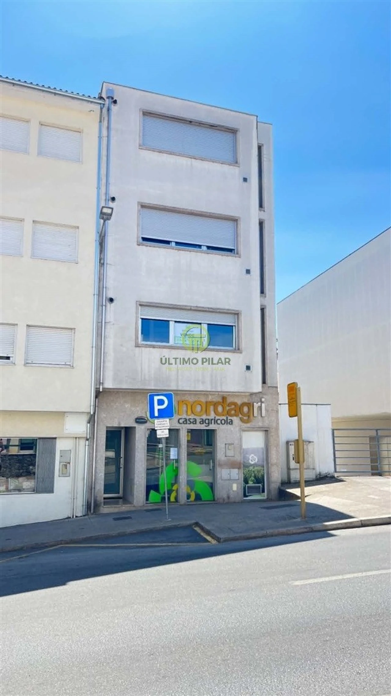 Apartamento T2 para Venda em Sé, Santa Maria e Meixedo Foto 1