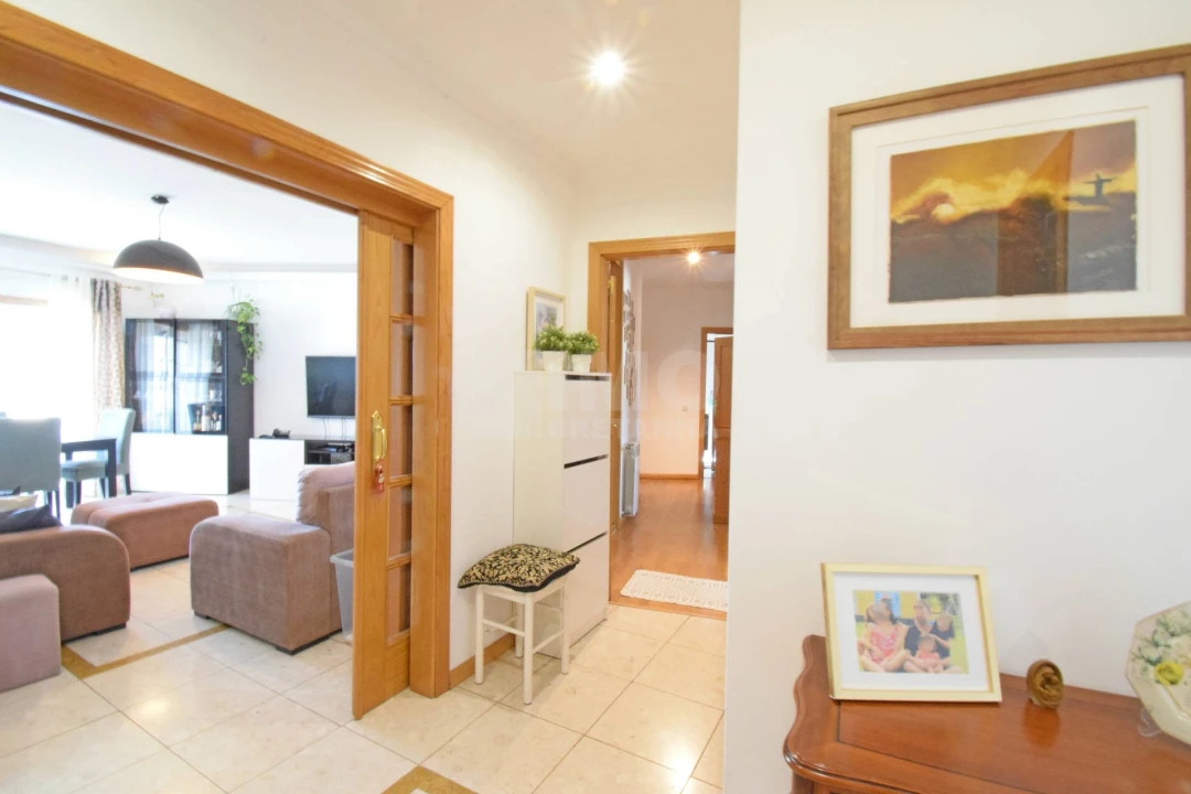 Apartamento T4 para Venda em Covilhã e Canhoso Foto 8