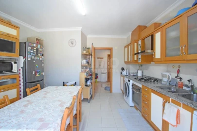 Apartamento T4 para Venda em Covilhã e Canhoso