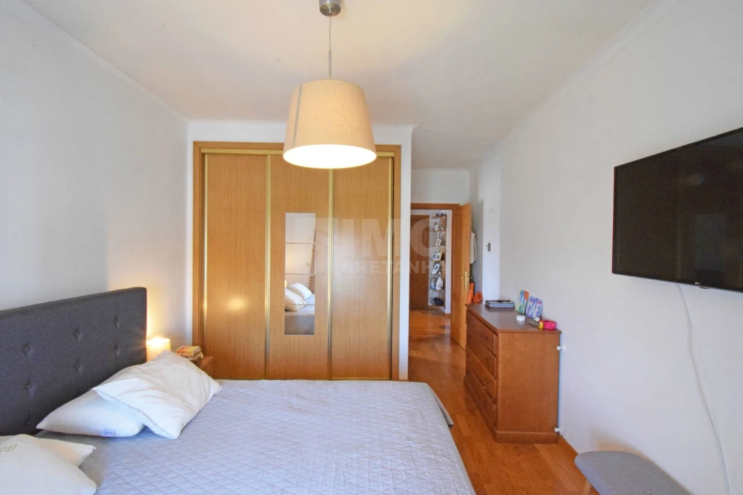 Apartamento T4 para Venda em Covilhã e Canhoso Foto 24
