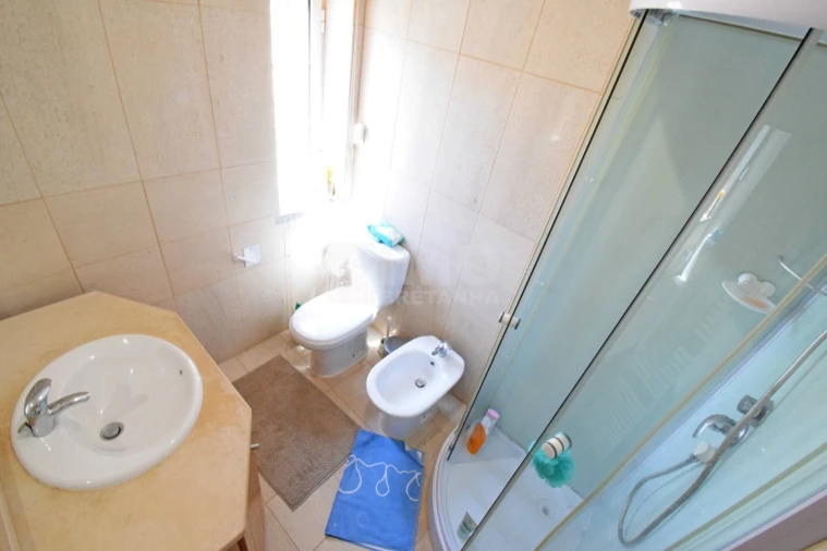 Apartamento T4 para Venda em Covilhã e Canhoso Foto 26