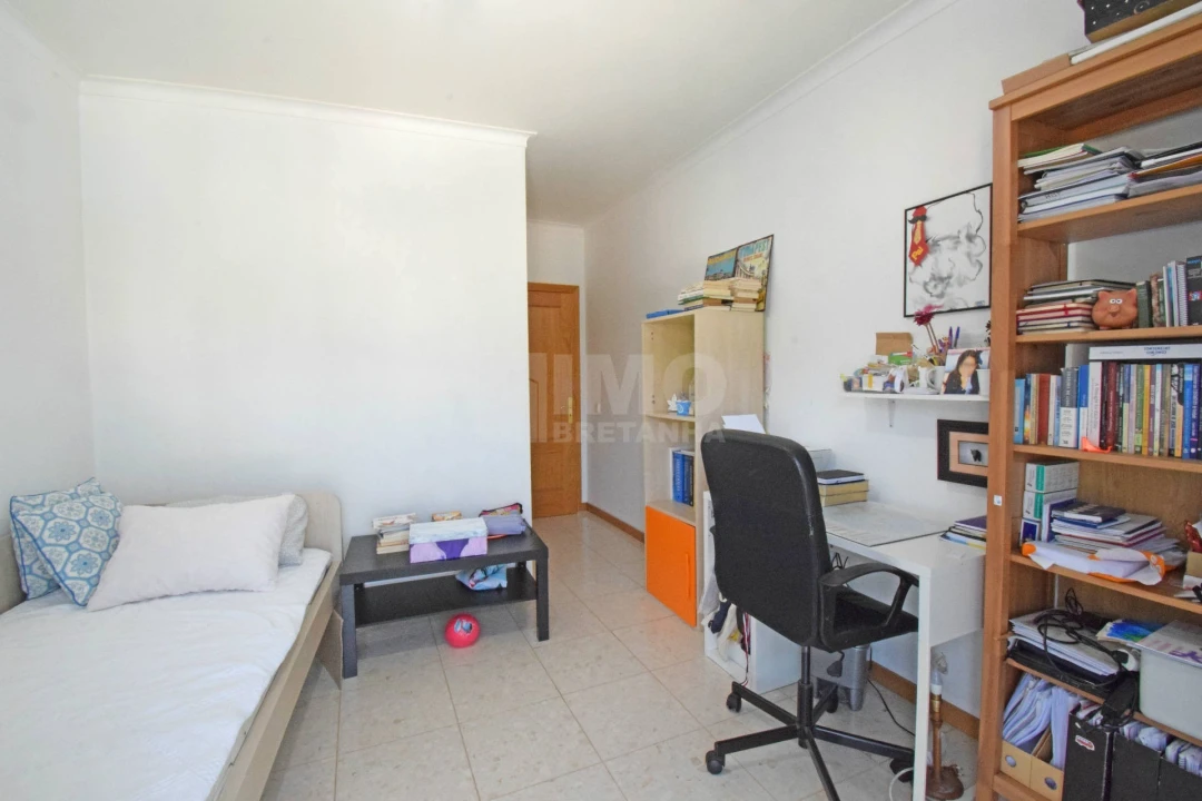 Apartamento T4 para Venda em Covilhã e Canhoso Foto 17