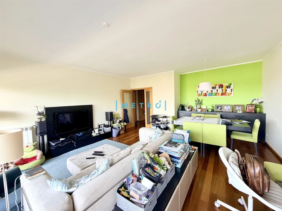 Apartamento T2 para Arrendamento em Mafamude e Vilar do Paraíso Foto 7
