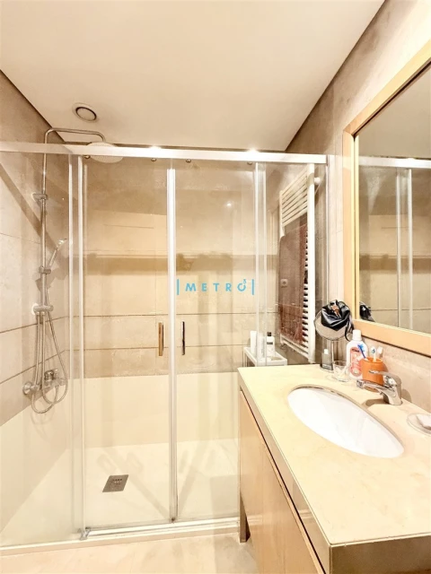 Apartamento T2 para Arrendamento em Mafamude e Vilar do Paraíso