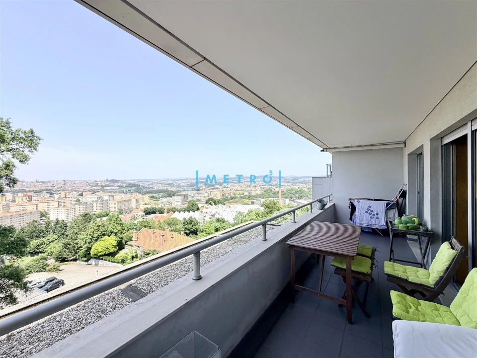 Apartamento T2 para Arrendamento em Mafamude e Vilar do Paraíso Foto 1