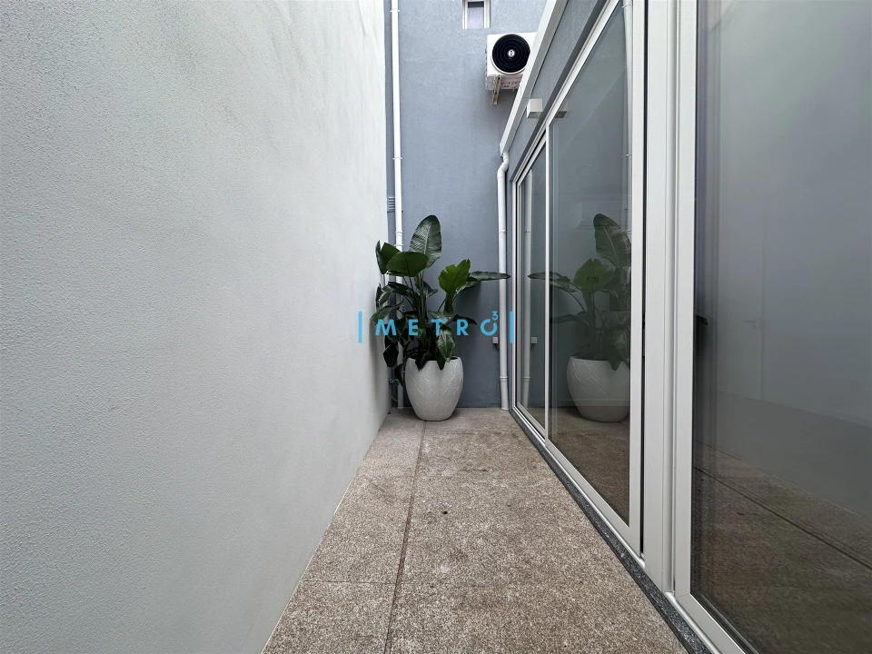Apartamento T2 para Arrendamento em Aldoar, Foz do Douro e Nevogilde Foto 5