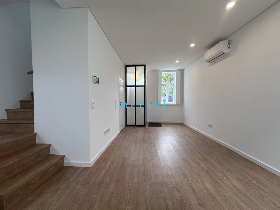 Apartamento T2 para Arrendamento em Aldoar, Foz do Douro e Nevogilde Foto 3