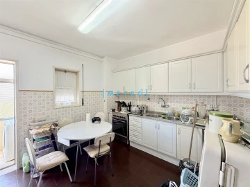 Apartamento T3 para Venda em Gondomar (São Cosme), Valbom e Jovim