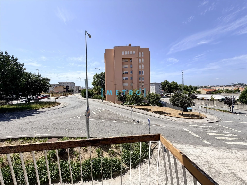 Apartamento T3 para Venda em Gondomar (São Cosme), Valbom e Jovim Foto 1