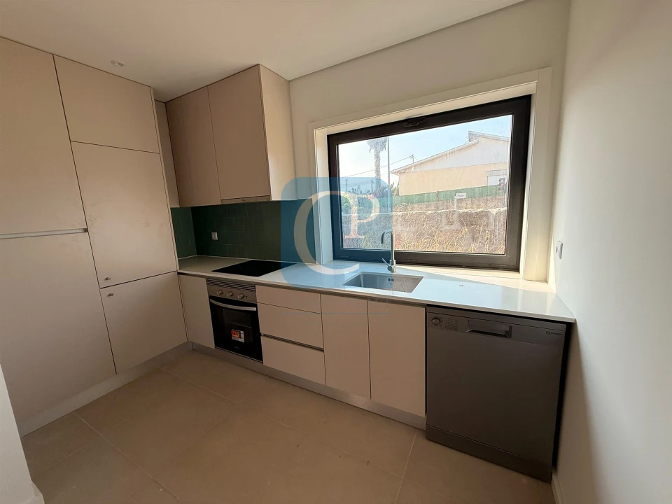 Moradia T2 para Arrendamento em Moreira Foto 12