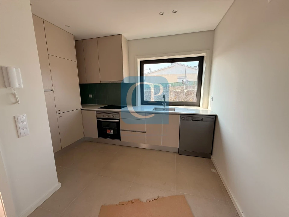 Moradia T2 para Arrendamento em Moreira Foto 11