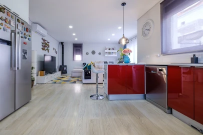 Moradia T4 para Venda em São Domingos de Rana