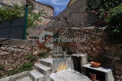 Moradia T0 para Venda em Gouveia (São Pedro e São Julião)